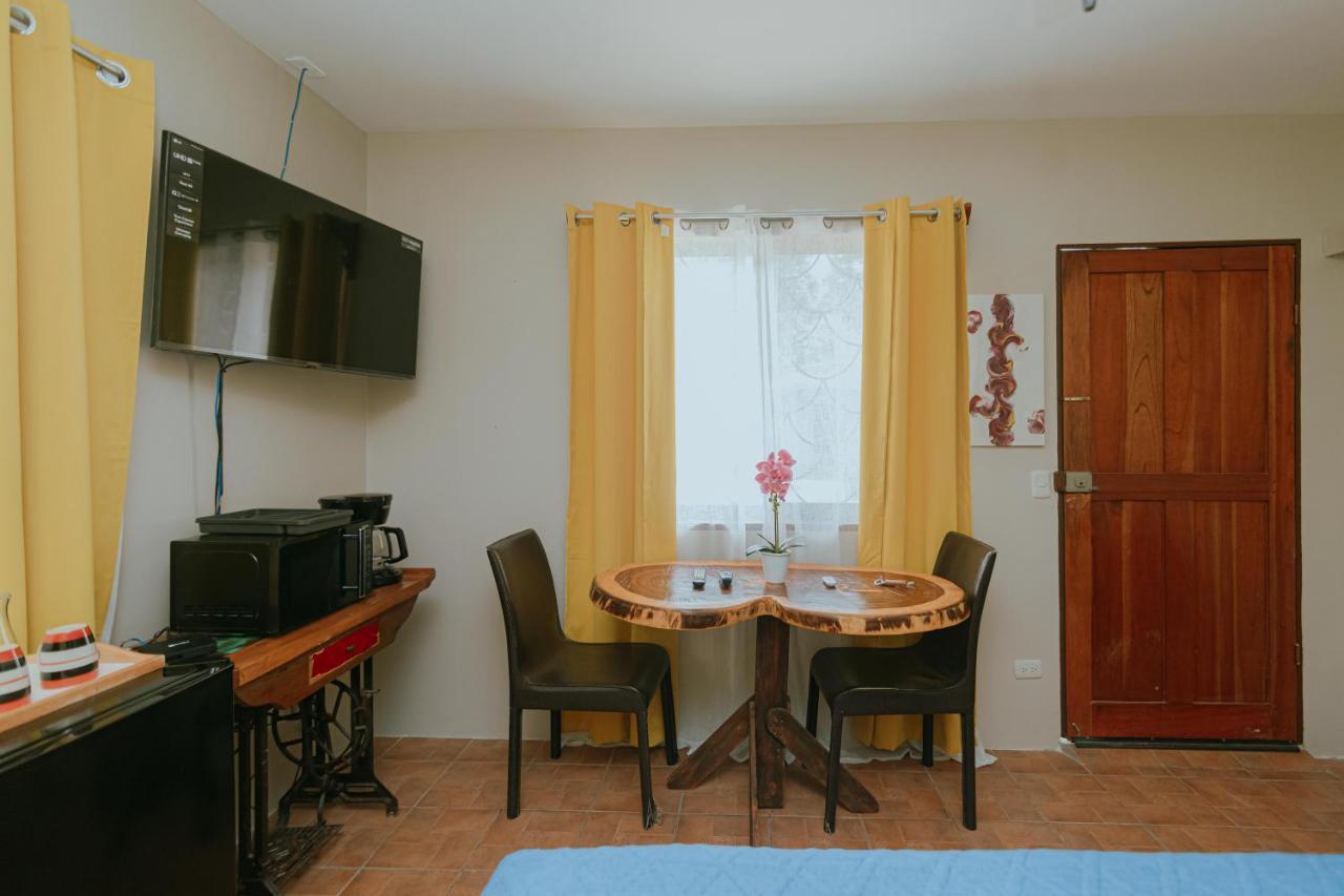Oasis Diverse Adult Retreat ケポス エクステリア 写真